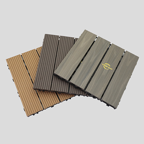 Erkrankt das zusammengesetzte Decking leicht Kratzer?