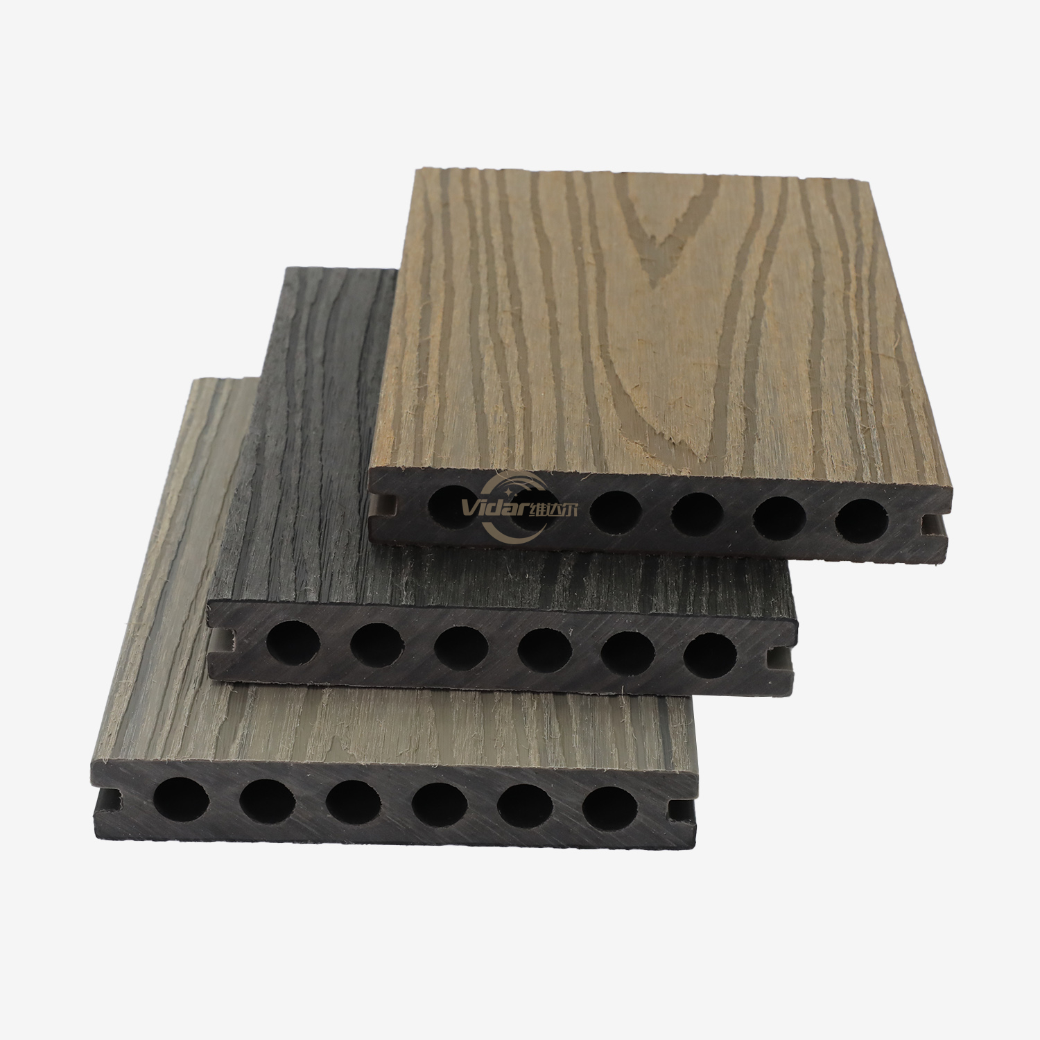 Terrassendielen aus Verbundwerkstoff im Vergleich zu Holz