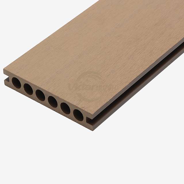 Zu vermeidende Fehler bei der Installation von Terrassendielen aus Verbundwerkstoff