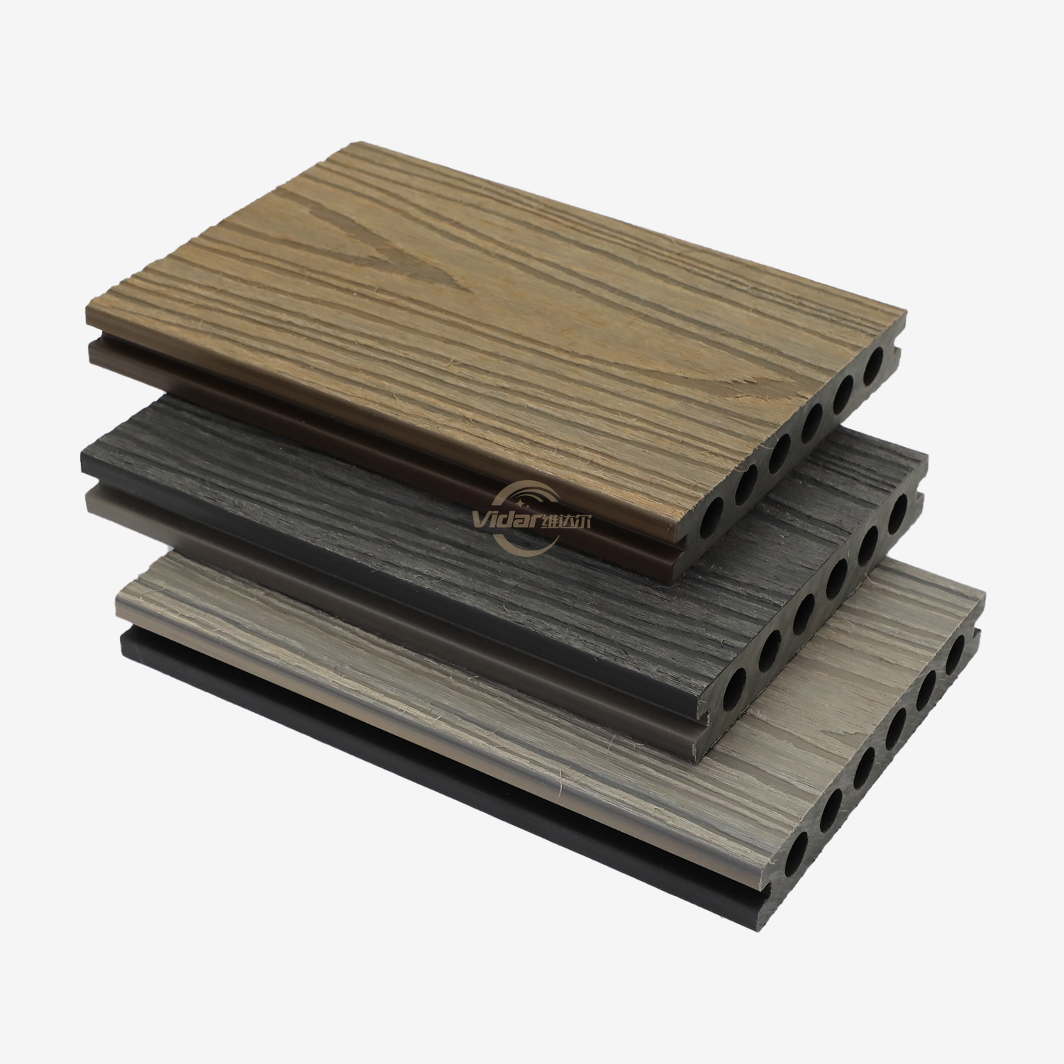 Verbunddeck im Vergleich zu Holz