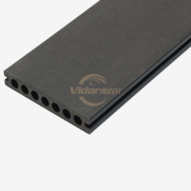 Ordnungsgem&auml;&szlig;e Installation und Materialbewertung von Verbunddecks